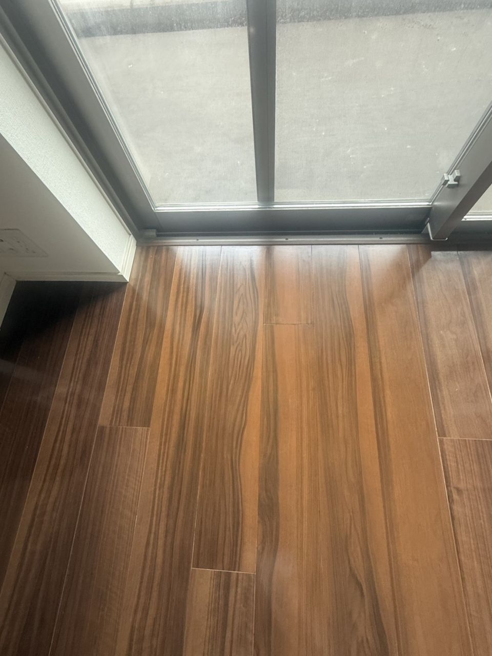 フローリング日焼け跡 補修