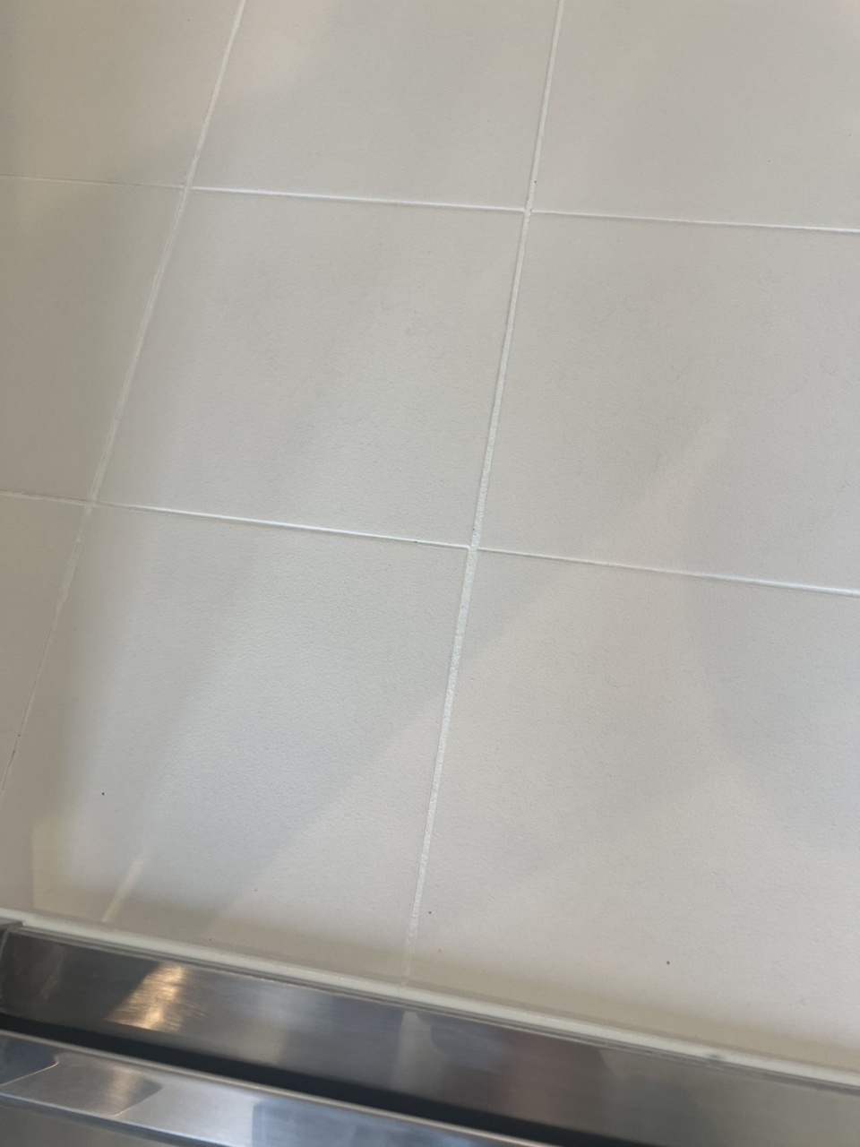 浴室タイル目地打ち替え工事