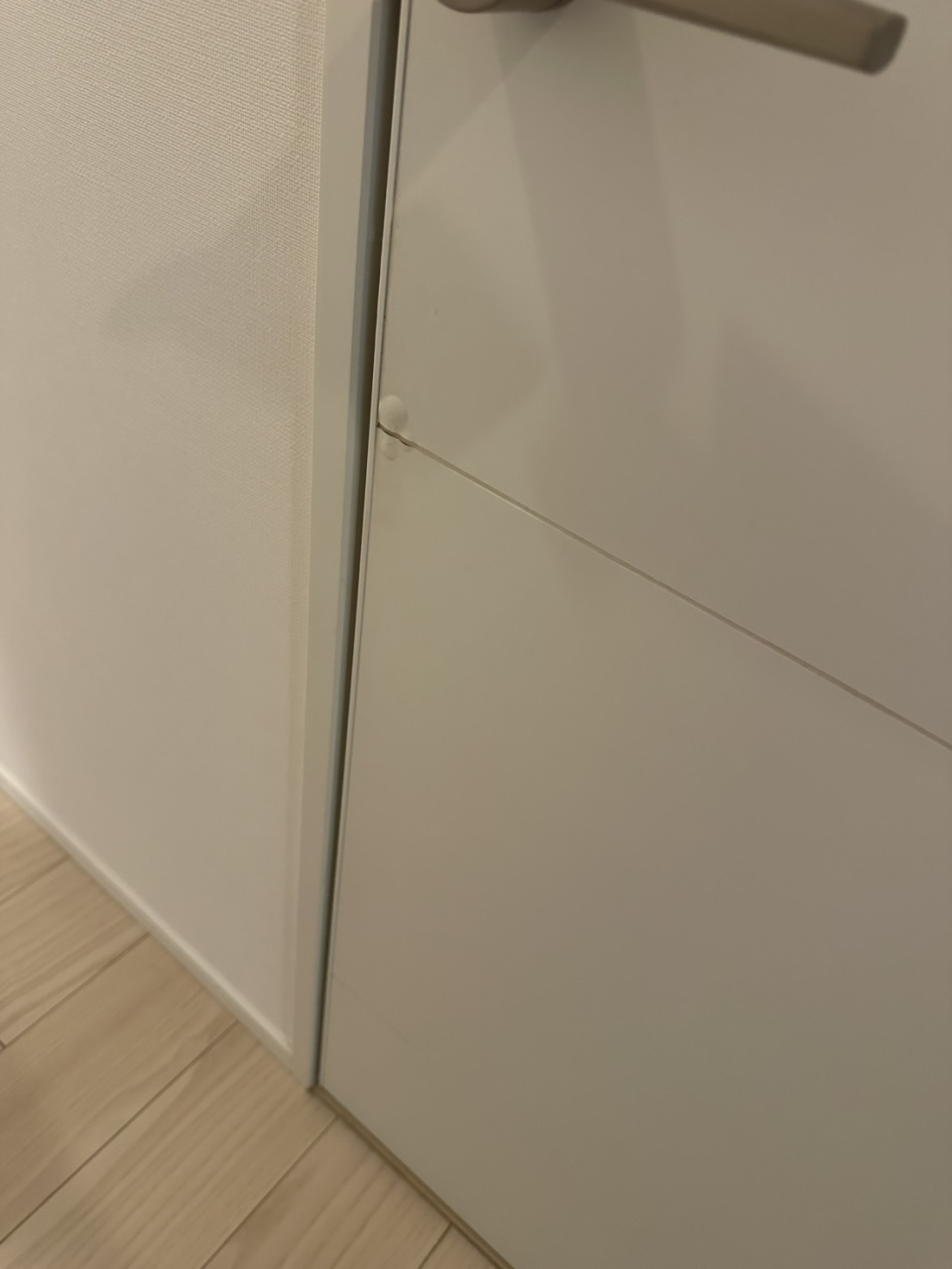 扉シート膨れ補修